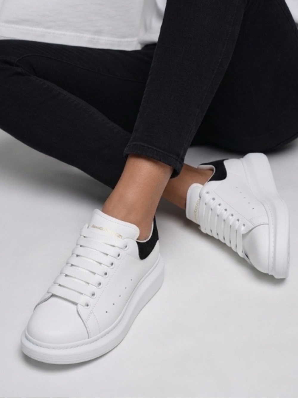 ALEXANDER McQUEEN Oversized Sneaker in White/Black